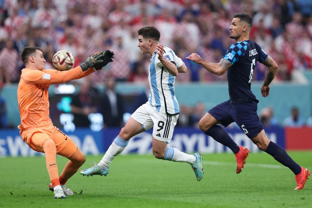 Cum l-a numit Gary Lineker pe Julian Alvarez, după golul splendid din Argentina - Croația_2