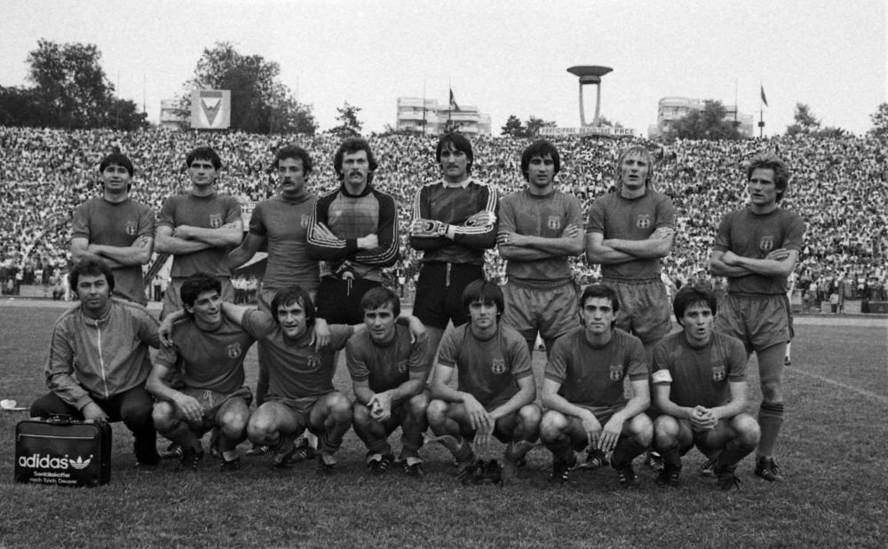 România, la 5 minute de o semifinală de Campionat Mondial! Martor ocular al sfertului cu Suedia, Gabi Balint rememorează momentele de mare intensitate din 1994_3