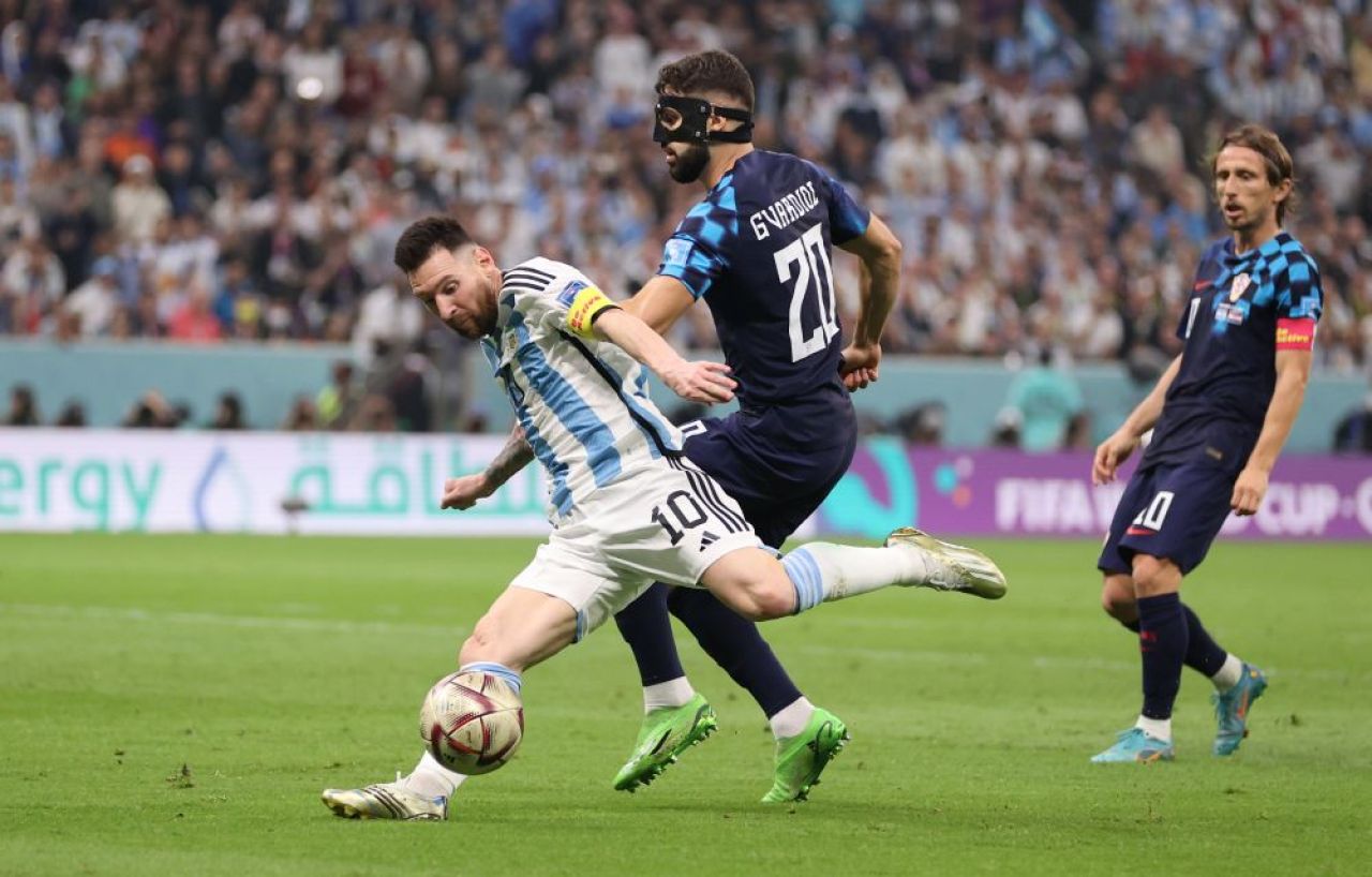 Selecționerul Croației dezvăluie ce a pățit înainte de meci Josko Gvardiol, jucătorul ridiculizat de Messi_1