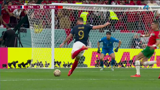 Nicio șansă nu le dă Olivier! Giroud, foarte aproape să speculeze o eroare din defensiva marocanilor_44