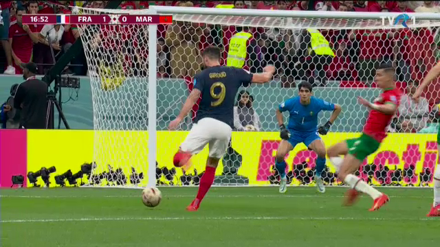 Nicio șansă nu le dă Olivier! Giroud, foarte aproape să speculeze o eroare din defensiva marocanilor_45