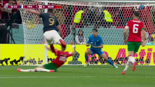Nicio șansă nu le dă Olivier! Giroud, foarte aproape să speculeze o eroare din defensiva marocanilor_50