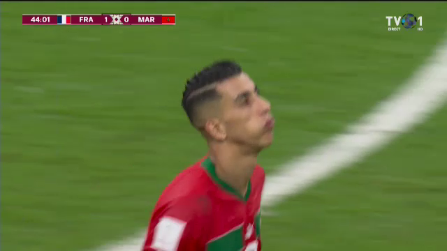 Ratare formidabilă în Franța - Maroc! El Yamiq a reluat dintr-o foarfecă splendidă, dar bara a fost cea care s-a opus golului_24