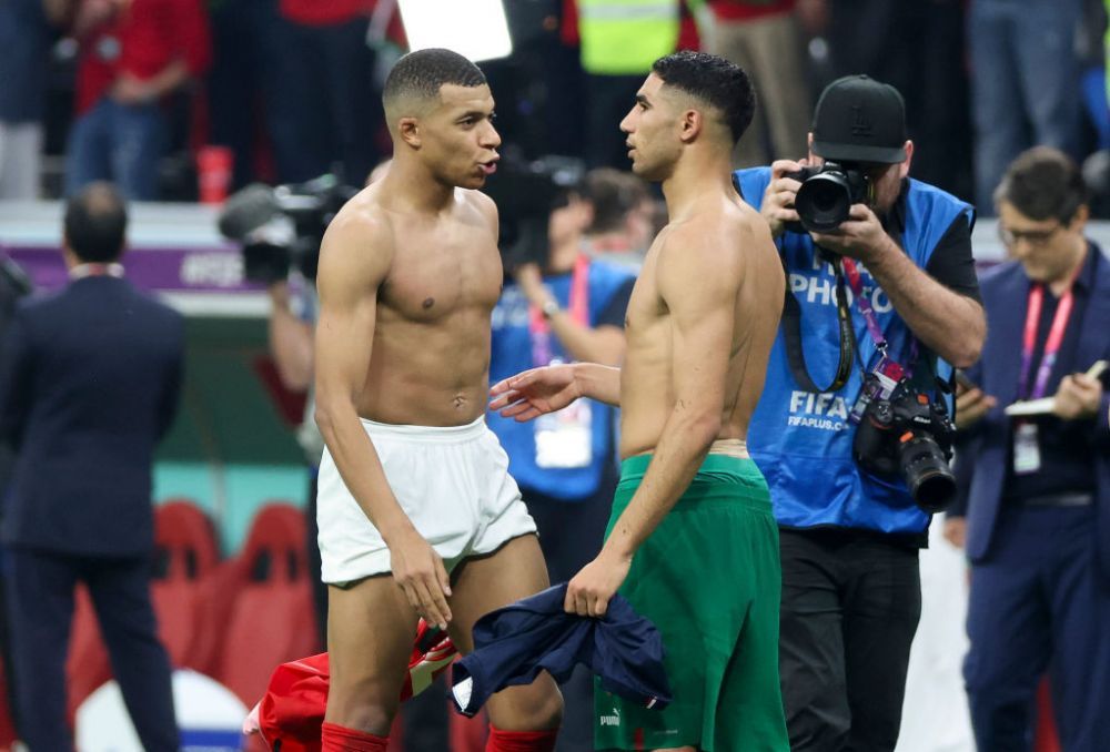 „Ați făcut istorie!” Mesajul emoționant al lui Kylian Mbappe pentru Achraf Hakimi după ce Franța a trecut de Maroc _2