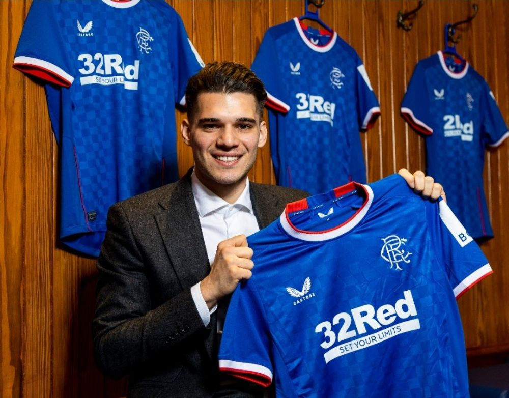 Ianis Hagi a semnat! Anunțul făcut de Rangers