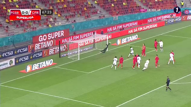 Andrei Vlad, intervenție spectaculoasă în FCSB - CFR Cluj! Cum și-a ”salvat” echipa de la un gol ca și făcut_8