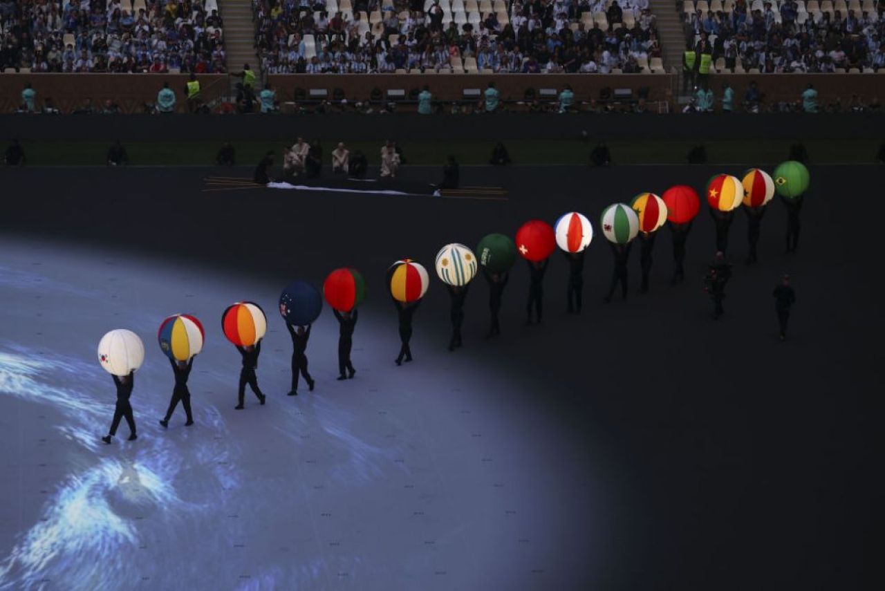 Cele mai frumoase imagini de la festivitatea de încheiere a Campionatul Mondial din Qatar 2022_9