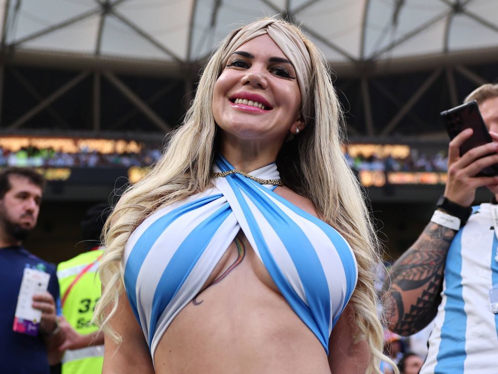 Argentiniencele au făcut show în tribune, înainte de finala Cupei Mondiale cu Franța_20