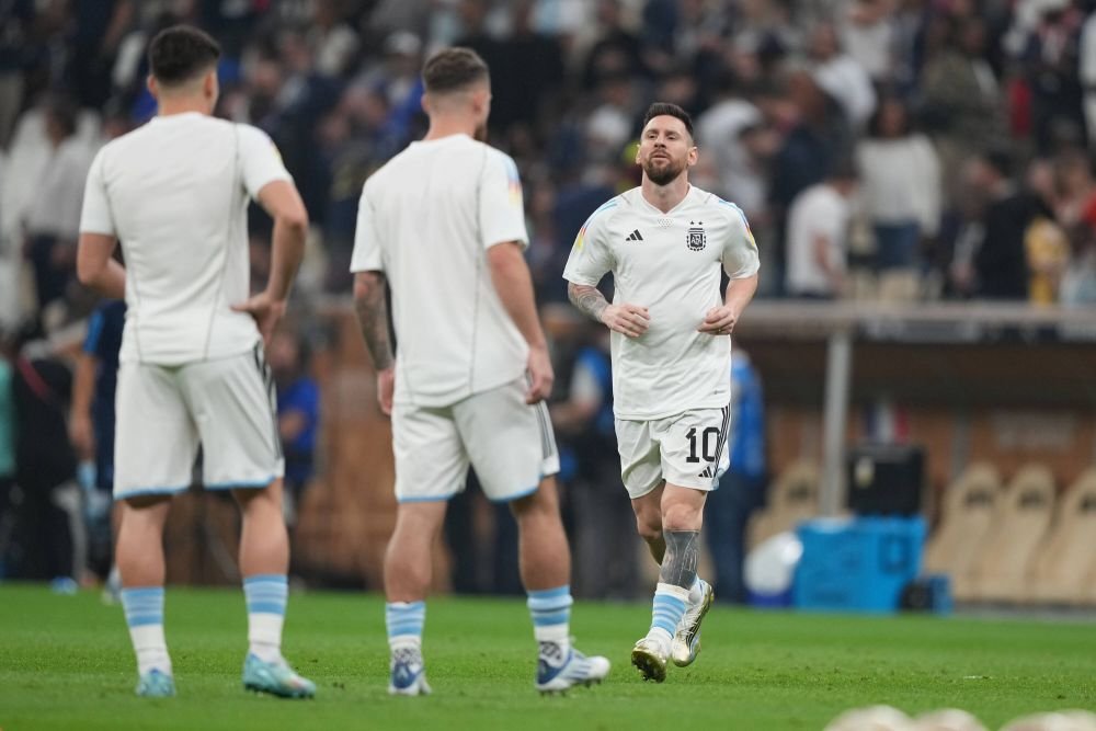 Semnul pe care Messi i l-a făcut lui Mbappe, înainte de startul finalei de la Cupa Mondială_13