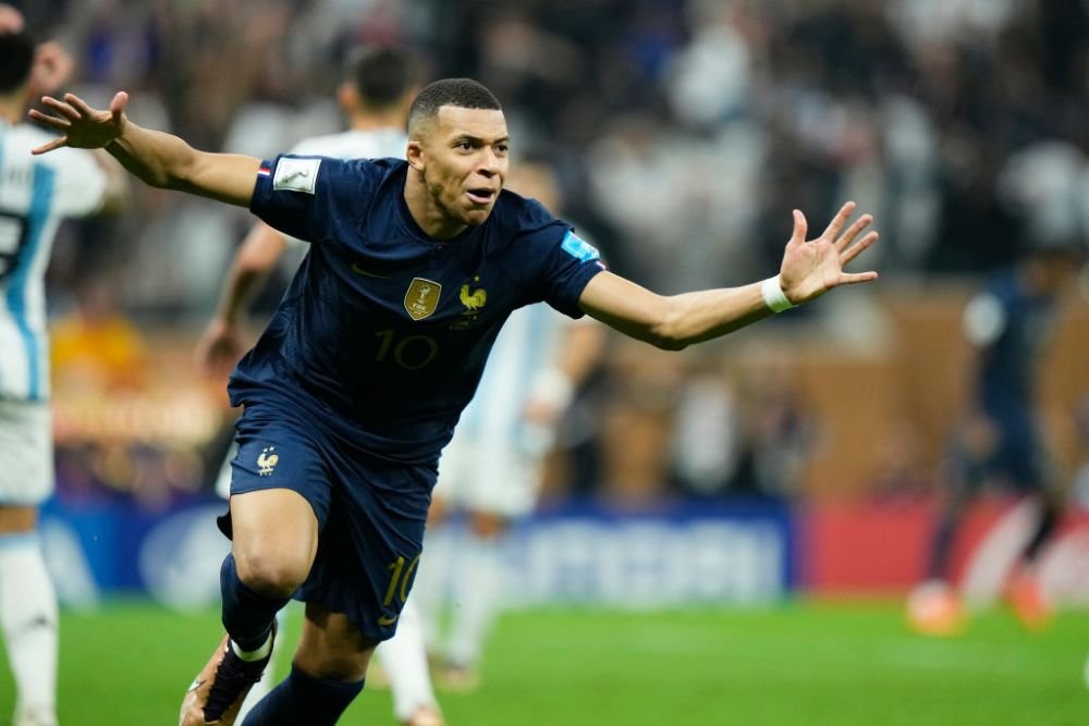 Nu a avut nevoie decât de 95 de secunde pentru a scrie istorie la Campionatul Mondial _3