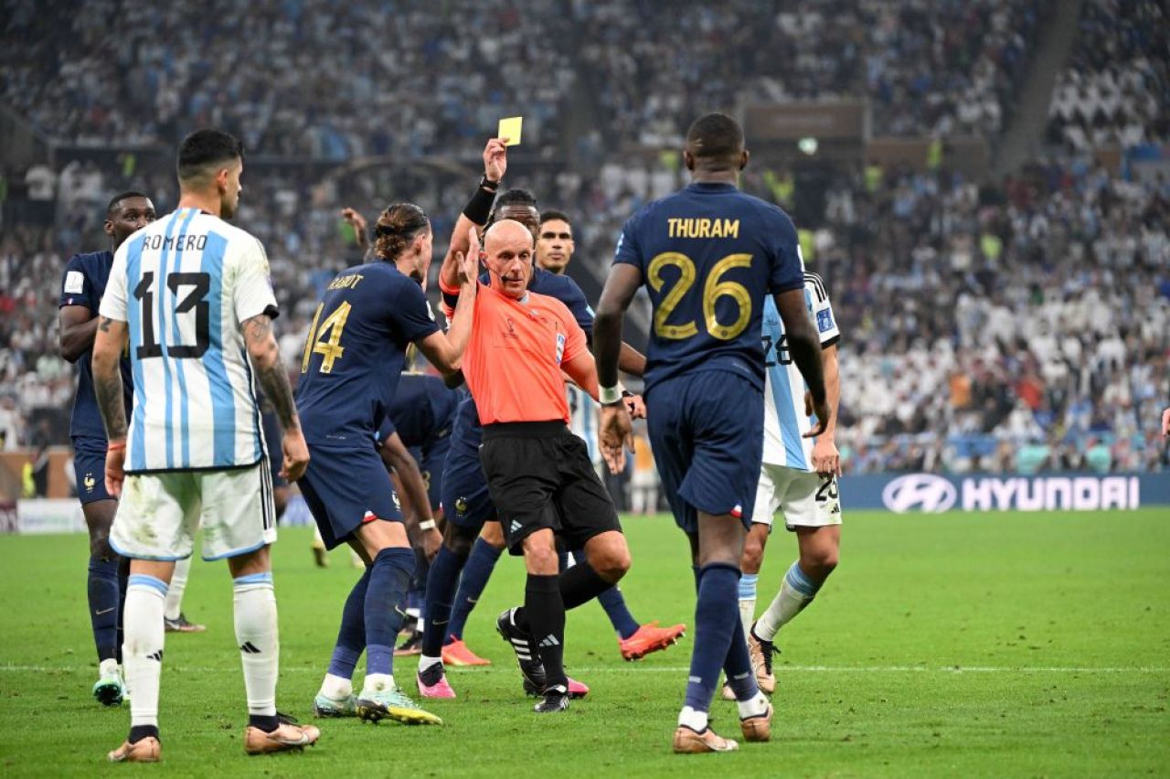 Reacție de senzație a unei publicații argentiniene: „Argentina, campioană mondială!