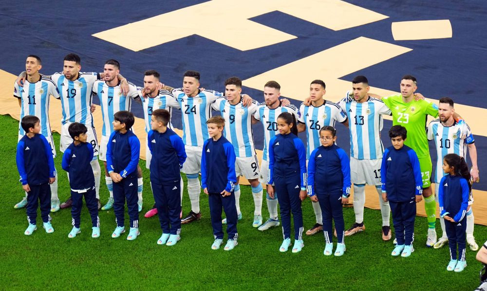 Reacția elevilor lui Lionel Scaloni după ce au cucerit Cupa Mondială: „Două goluri de c**** și ne-au egalat”_4