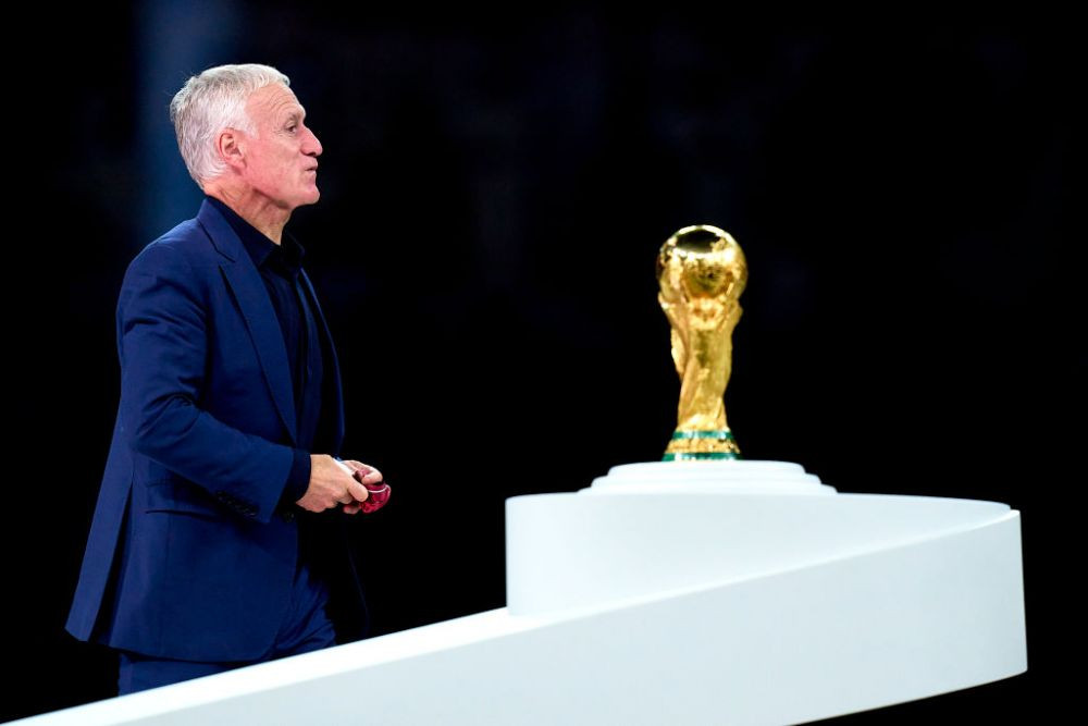 Reacția lui Didier Deschamps după ce Franța a pierdut titlul mondial la loviturile de departajare, &icirc;n fața Argentinei