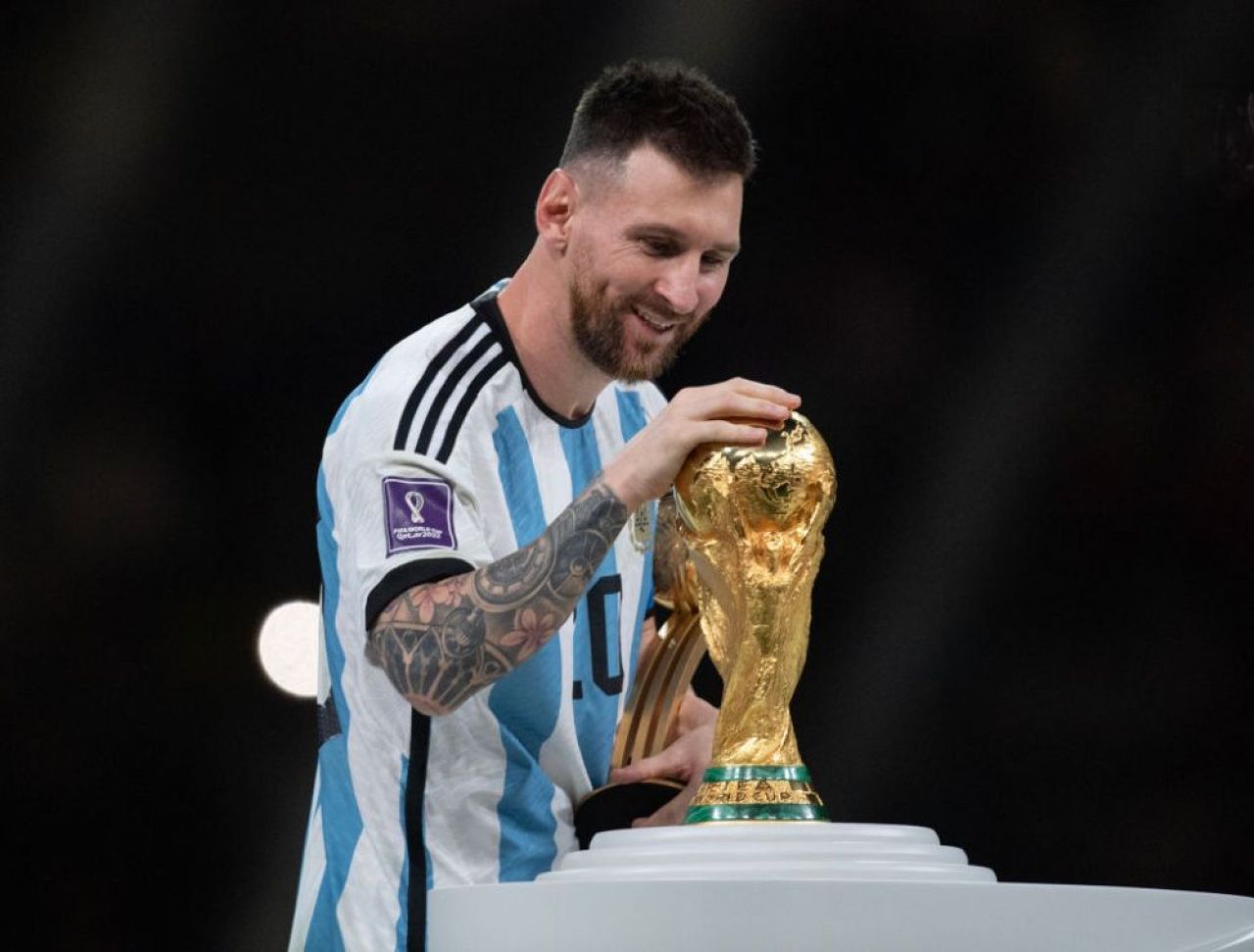 Lionel Messi nu e lăsat să se bucure de triumful de la Campionatul Mondial! Dorința selecționerului Argentinei _11
