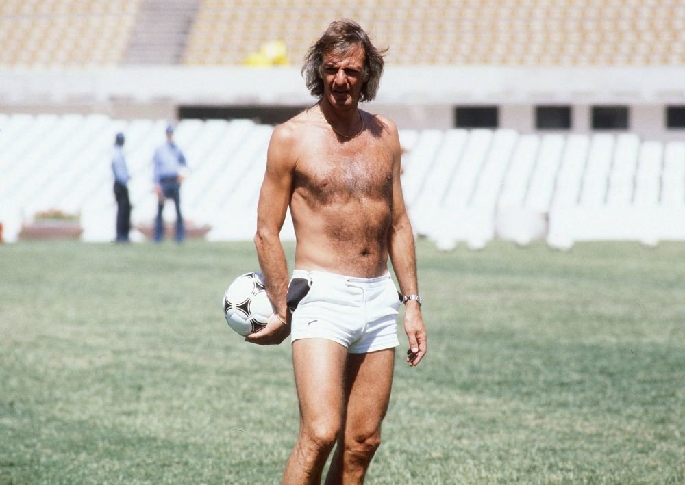 Lionel Scaloni, al doilea cel mai tânăr selecționer campion mondial! Este întrecut doar de ”romanticul” Cesar Luis Menotti_5