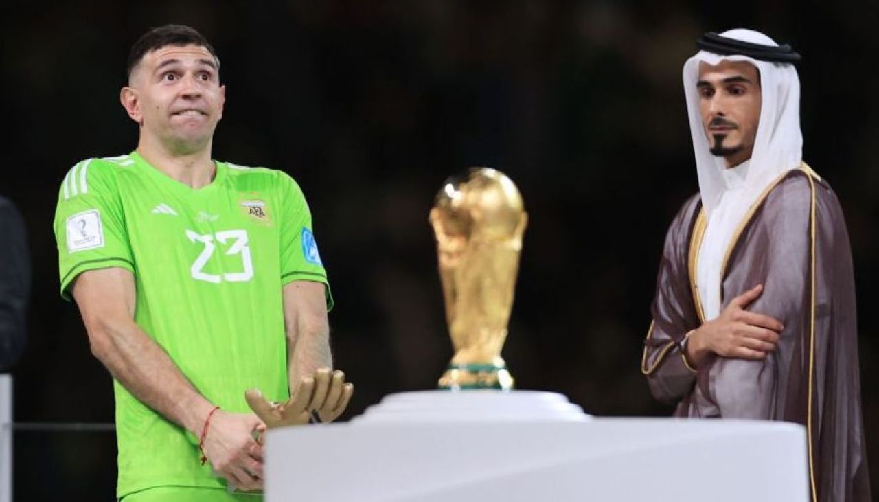 Emiliano Martinez și-a explicat gestul grosolan din finala Campionatului Mondial: „Astea nu merg cu mine!” _7