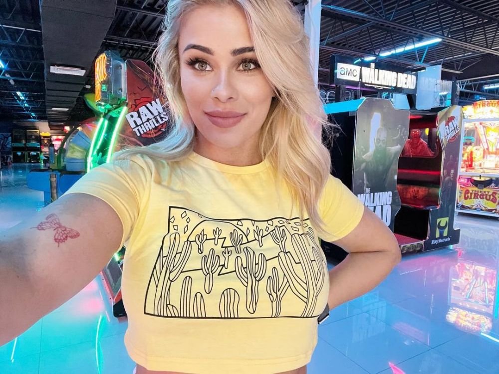 Fosta vedetă UFC, Paige VanZant, și-a tachinat urmăritorii pe rețelele social media: „Sunt singură acum?” Cum arată modelul în costum de baie_32