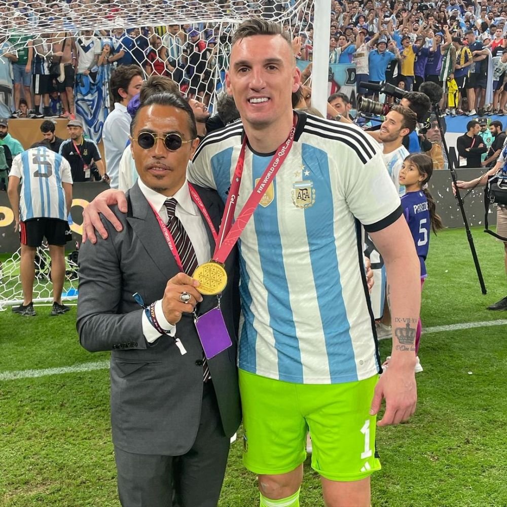 Apariția neașteptată de la petrecerea Argentinei a stârnit controverse: ”Mi-ar plăcea să aud explicația FIFA”_10