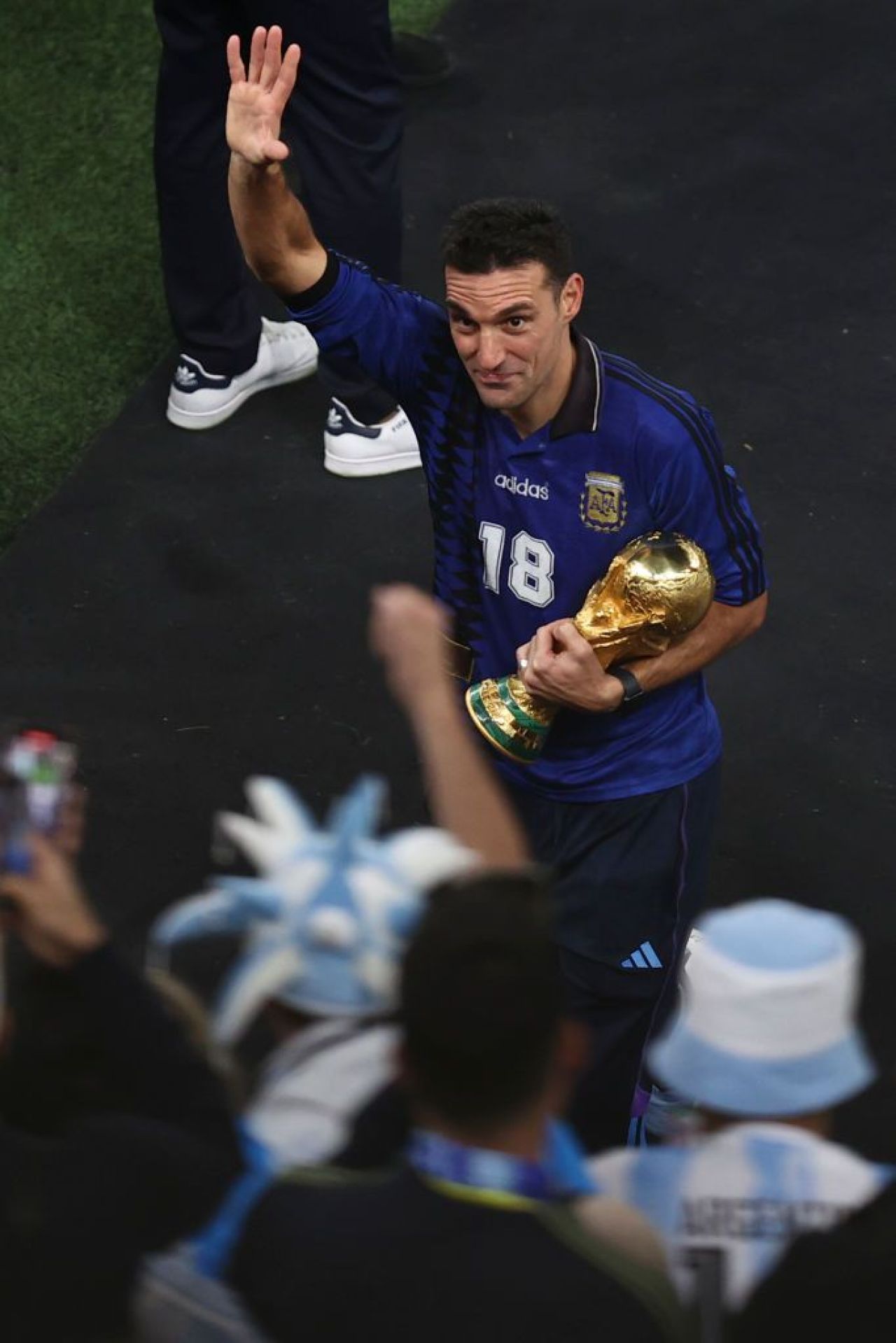 Povestea senzațională a tricoului cu care Lionel Scaloni a apărut după ce Argentina a câștigat Campionatul Mondial _2