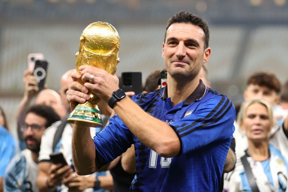 Povestea senzațională a tricoului cu care Lionel Scaloni a apărut după ce Argentina a câștigat Campionatul Mondial _10