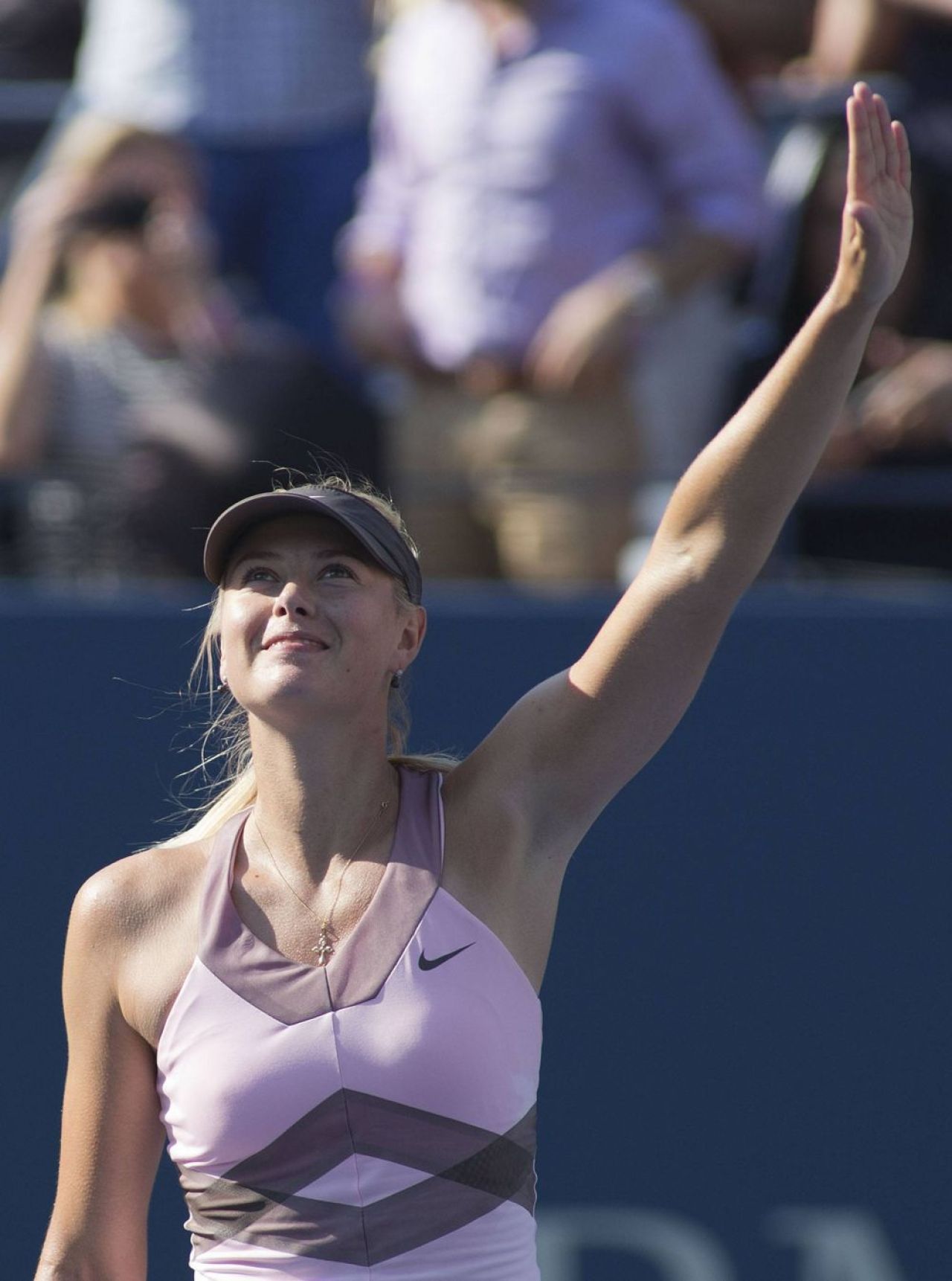 Momentul în care unul dintre cei mai mari sportivi români s-a întâlnit cu Maria Sharapova la JO.