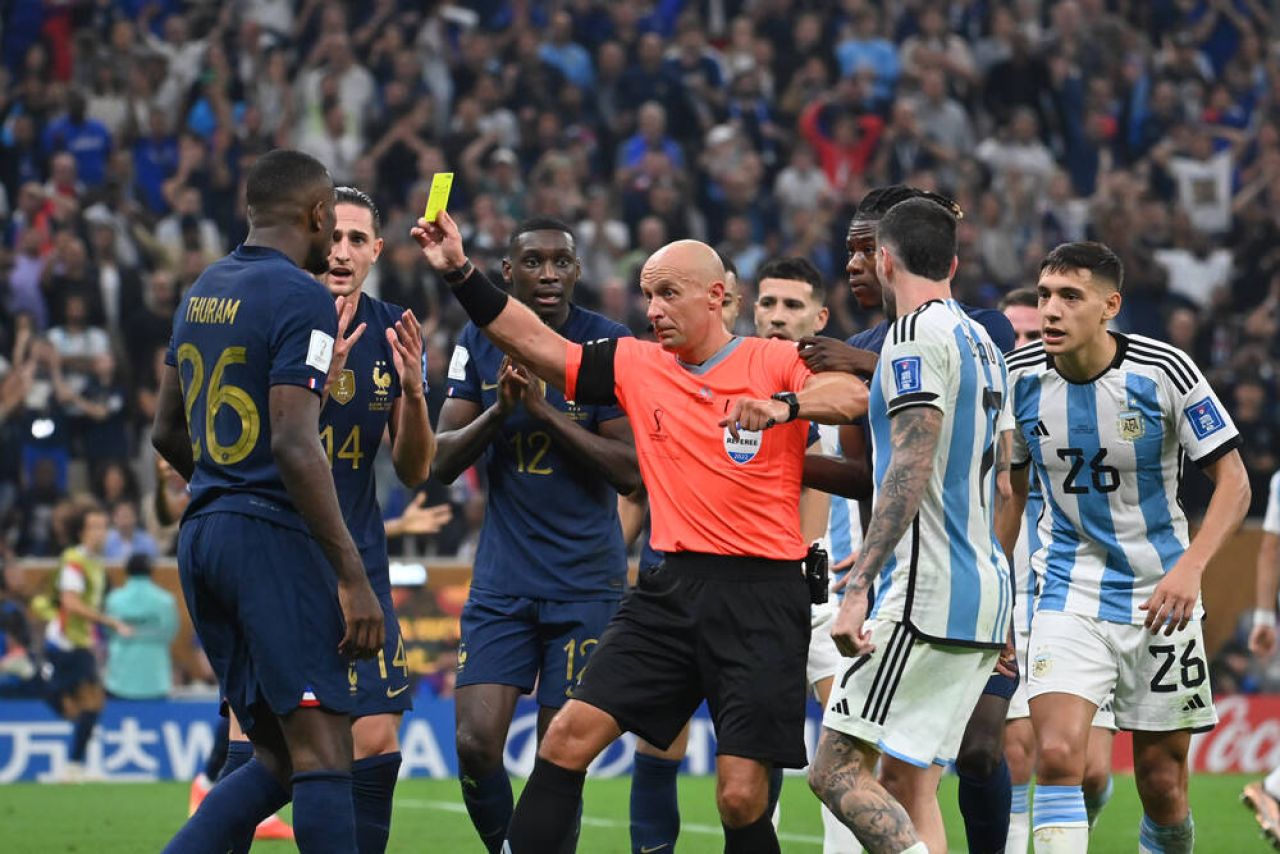 Ion Crăciunescu îl strânge cu ușa pe Szymon Marciniak. Ce notă i-a dat arbitrului finalei Cupei Mondiale_3