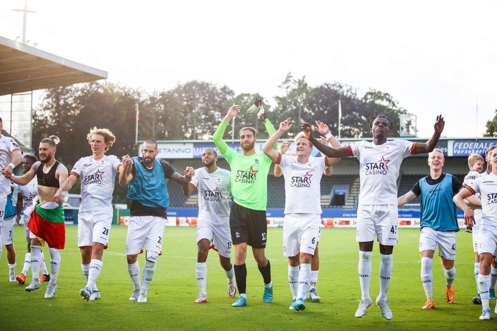După 2 victorii consecutive cu 5-0, a venit și necazul pentru Valentin Cojocaru la OH Leuven! Echipa românului, eliminată_5