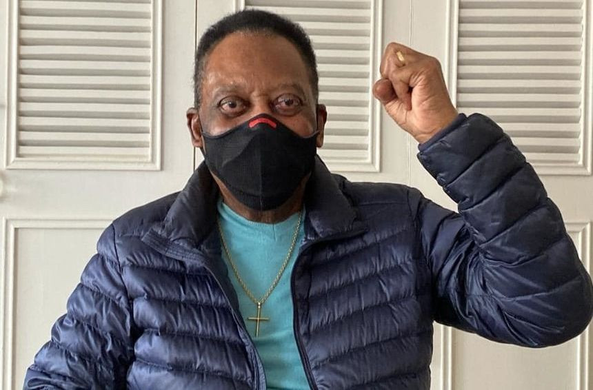 Vești rele despre Pele: cancerul progresează și brazilianul va răm&acirc;ne internat pe o perioadă nedeterminată