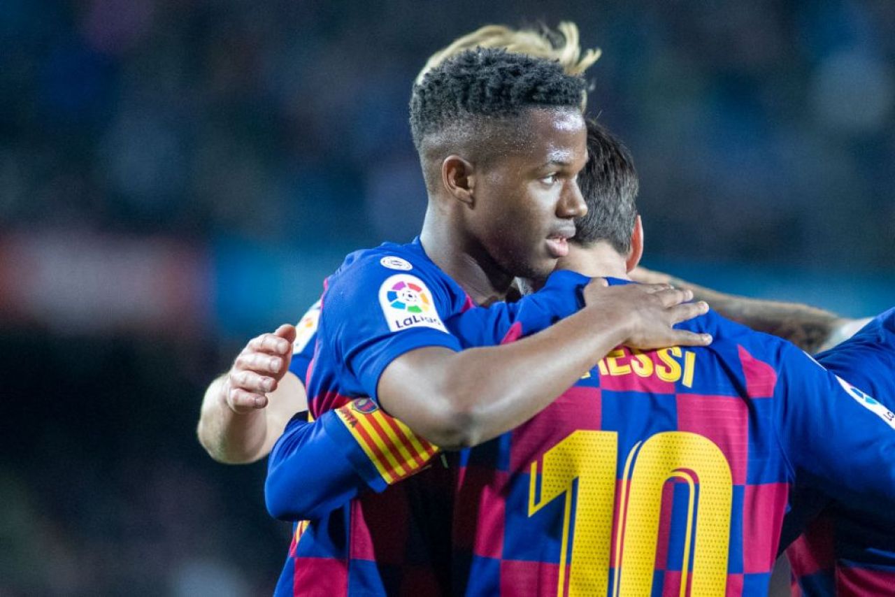 „A făcut pentru mine ce a făcut Ronaldinho pentru el!” Declarații emoționante ale jucătorului Barcelonei despre Leo Messi: „Nu voi uita niciodată asta!”_6