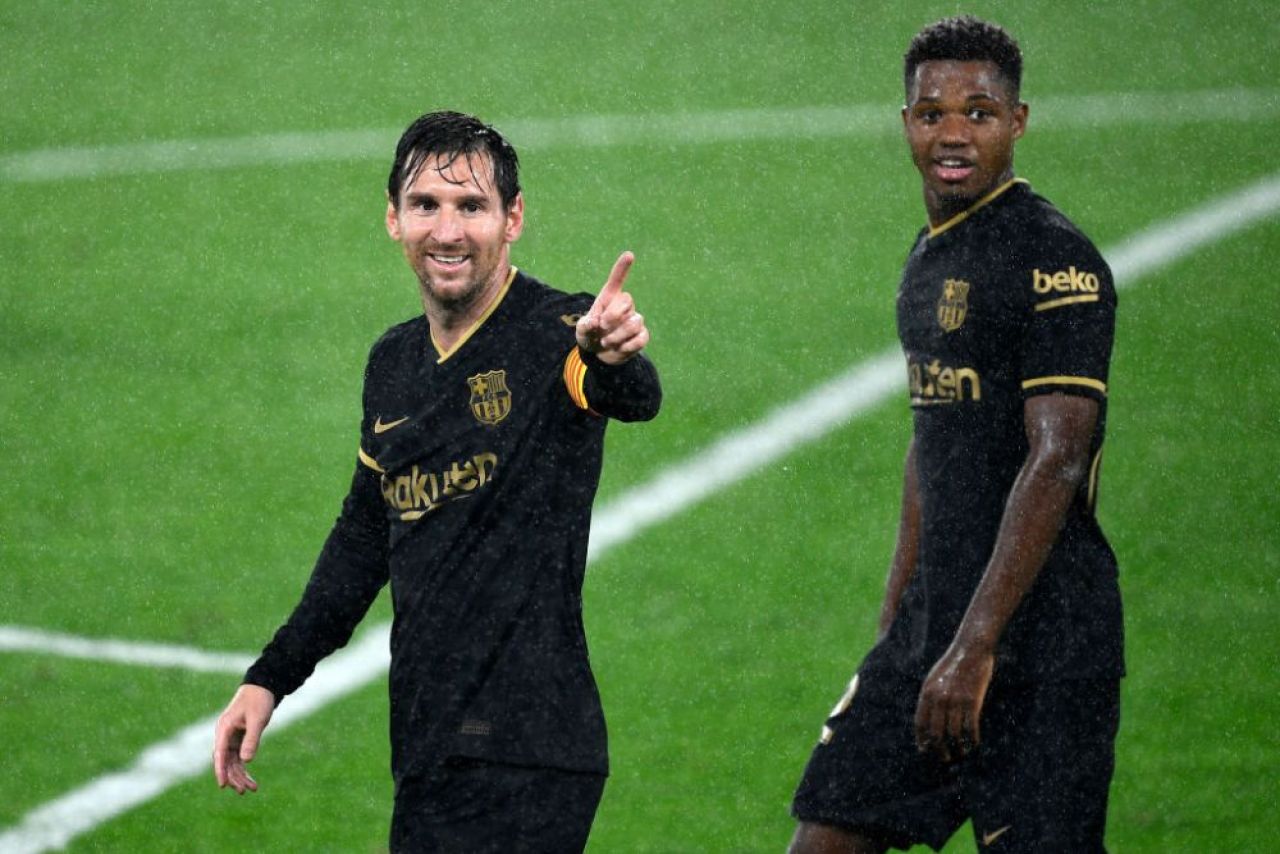 „A făcut pentru mine ce a făcut Ronaldinho pentru el!” Declarații emoționante ale jucătorului Barcelonei despre Leo Messi: „Nu voi uita niciodată asta!”_7