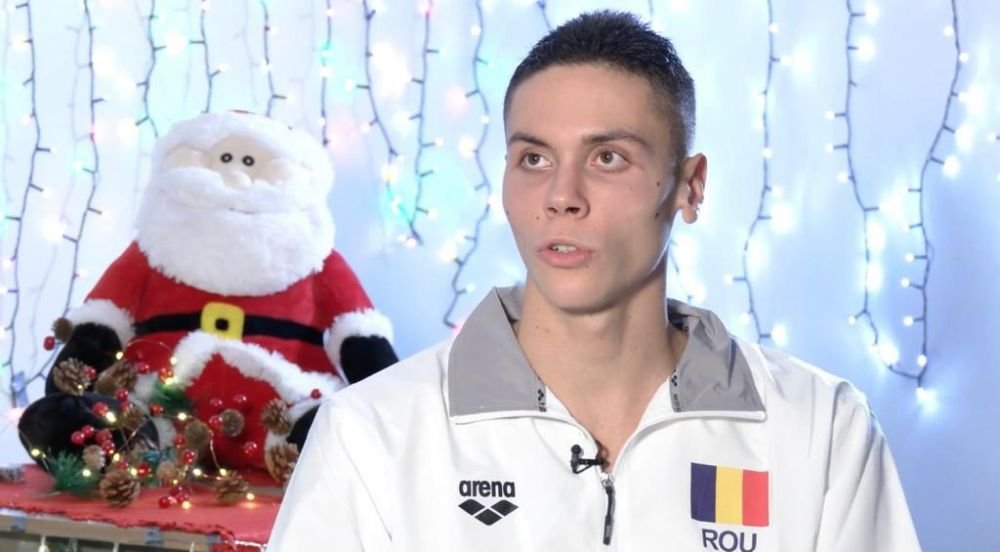 Senzaționalul David Popovici, pe drumul amintirilor! Cadoul inedit primit de la Moș Crăciun pe care încă îl are: „Două cozi de mătură!”_3
