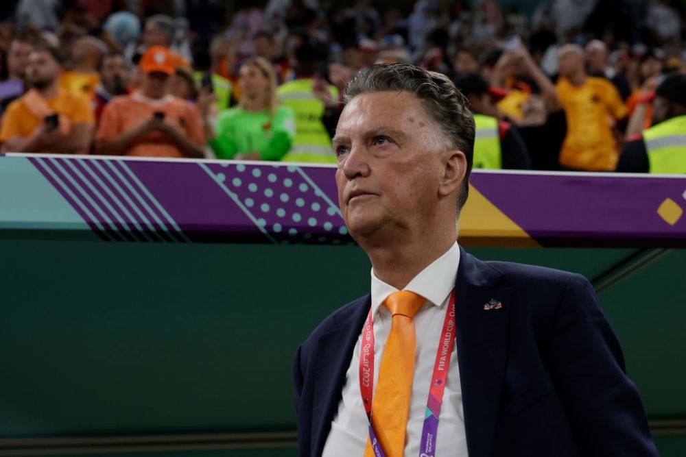 Mandat &icirc;ncheiat pentru Louis van Gaal! Tehnicianul a plecat de pe banca naționalei după Mondialul din Qatar! Cine &icirc;i ia locul&nbsp;