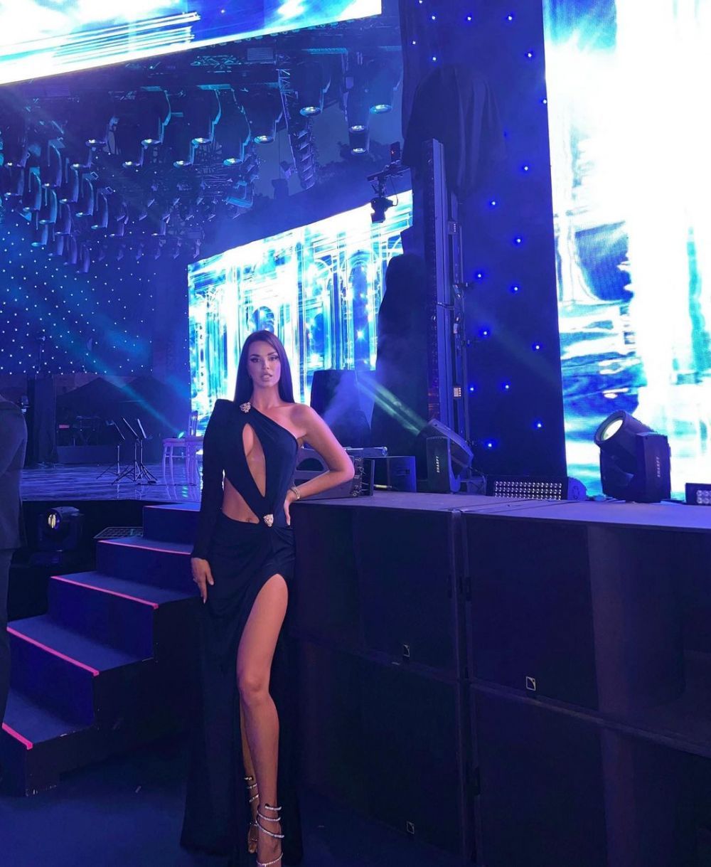 Are aproape la fel de mulți urmăritori cât populația Croației. Câte milioane de fani a atras Ivana Knoll pe durata Mondialului_39