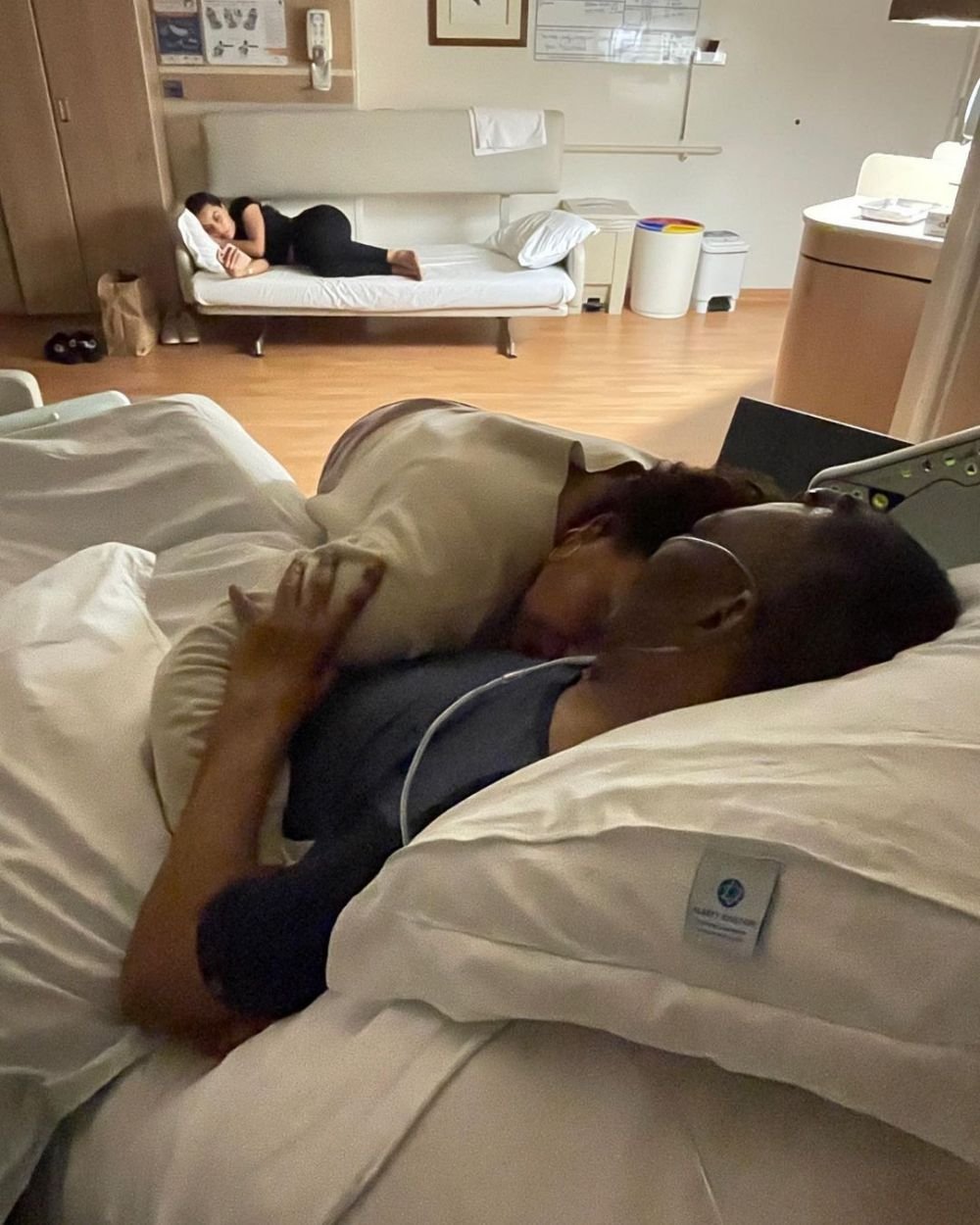 Familia lui Pele s-a strâns la spitalul în care este internat brazilianul: 