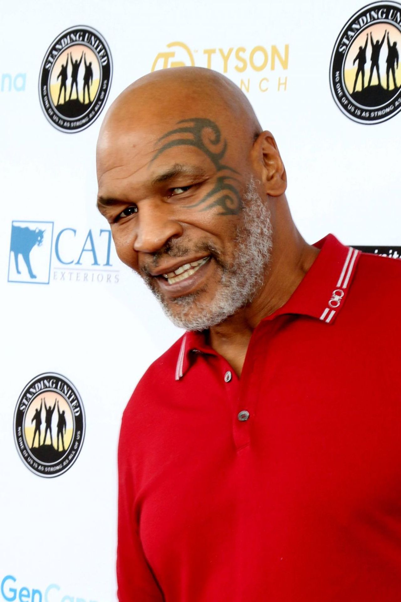 Mike Tyson a încercat să se sinucidă pentru o femeie. Cel mai cumplit adversar al lui Iron Mike nu a purtat mănuși de box, ci o rochie roșie cu sclipici_5