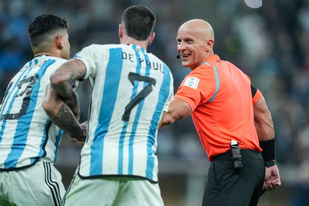 Pierluigi Collina a intrat în vestiar după finala Argentina - Franța și a spus: 