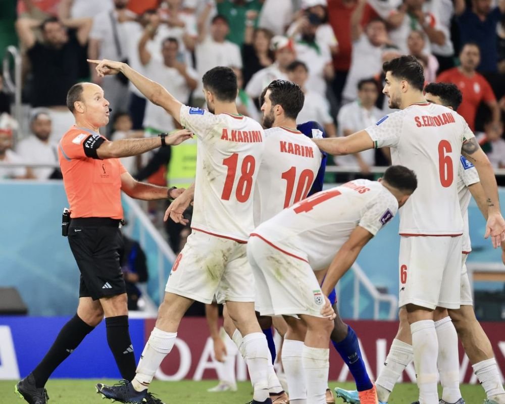 Fotbaliștii din naționala Iranului, un nou demers anti-regim! Ce vor face cu primele primite de la Mondial