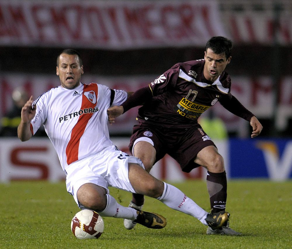 „Îi plăcea să mănânce și să bea bere! Și-a făcut kurtoskalacs în Argentina!” Dezvăluiri despre atacantul care a făcut furori la CFR_6