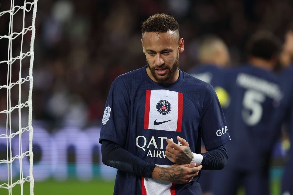 Neymar, eliminat pentru simulare! Două galbene în 90 de secunde pentru starul lui PSG_2