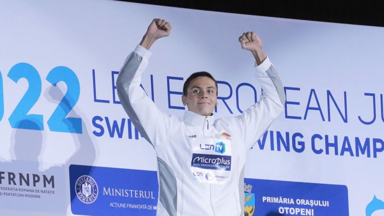 David Popovici, în top 10 cei mai buni sportivi din 2022! Românul, alături de Messi, Nadal sau Verstappen_2