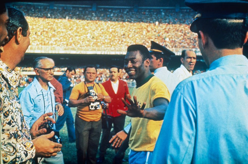 Legenda în imagini! Fotografii de colecție din cariera impresionantă a lui Pele_31