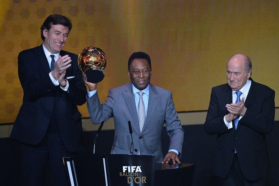 Pele, peste Ronaldo și la egalitate cu Messi! Brazilianul ar fi trebuit să aibă 7 Baloane de Aur _15