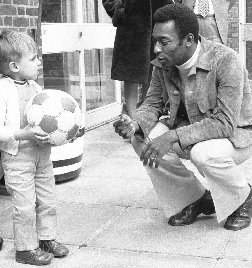 Și la marketing a fost primul! Pele a primit 1 milion de dolari să întârzie un meci de la Cupa Mondială _12