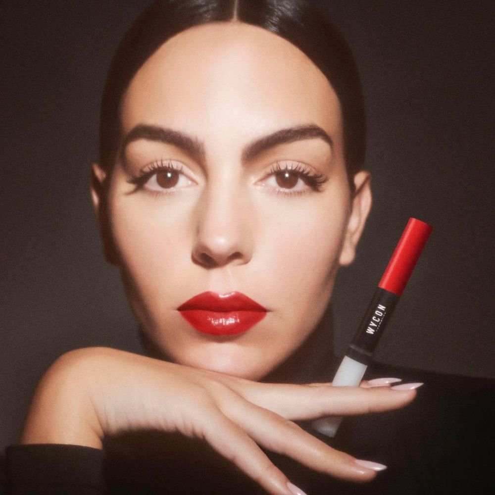 Cristiano Ronaldo și Georgina Rodriguez, aspru criticați: „Atitudinea asta este cel mai dur tip de pornografie!”_34