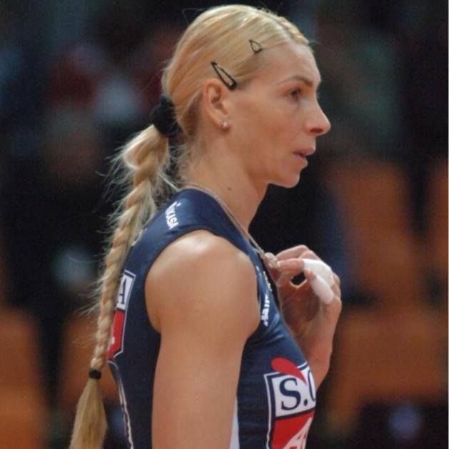 Cristina Pîrv a dezvăluit ce cadou din România i-a dus lui Pele: