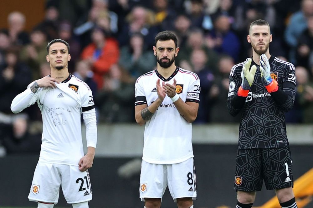 Bruno Guimaraes și Antony, elogii emoționante pentru Pele în meciurile din Premier League. Cum au apărut cei doi pe teren_3