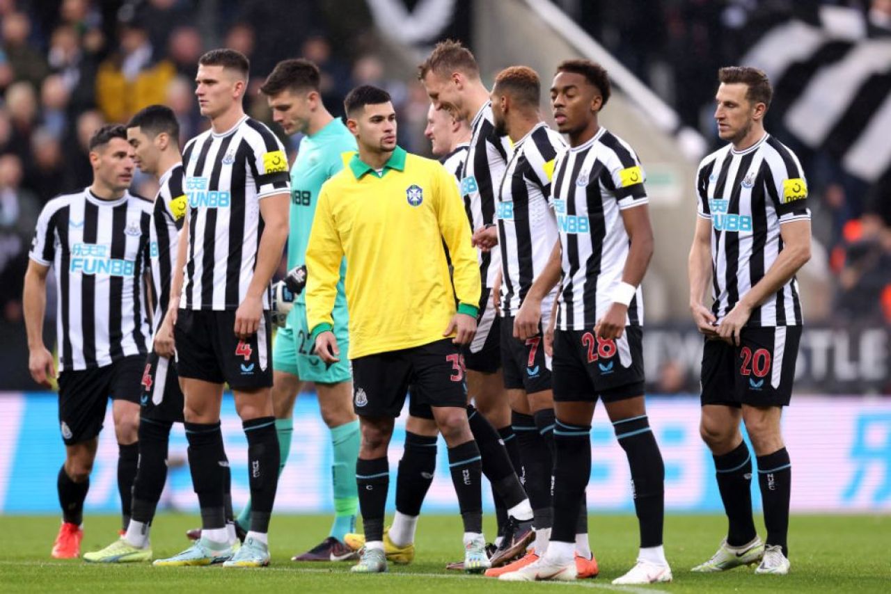 Bruno Guimaraes și Antony, elogii emoționante pentru Pele în meciurile din Premier League. Cum au apărut cei doi pe teren_8