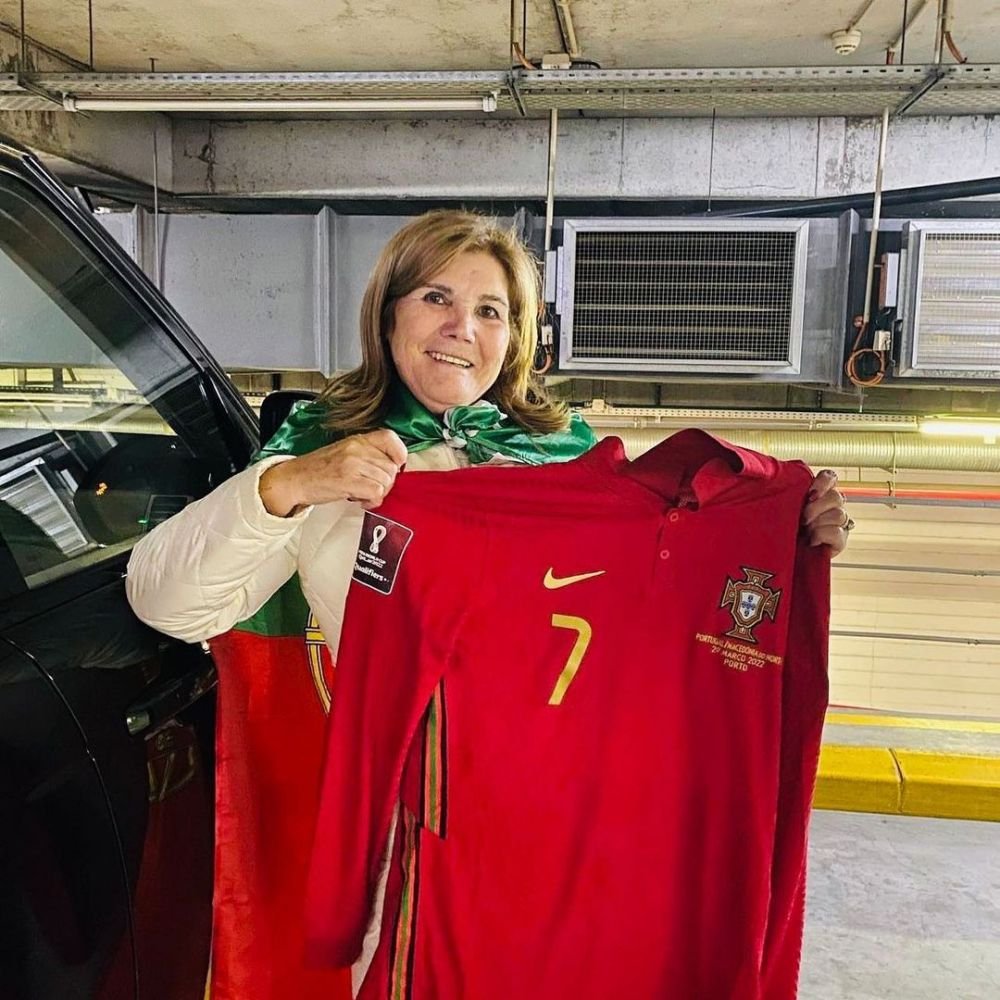 „Dragul meu fiu”. Mesajul mamei lui Cristiano Ronaldo după ce superstarul portughez a semnat cu Al Nassr _2