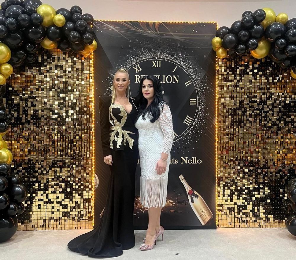 Anamaria Prodan, strălucitoare la propriu și la figurat în noaptea de Revelion. Ținuta spectaculoasă cu care a atras atenția_5
