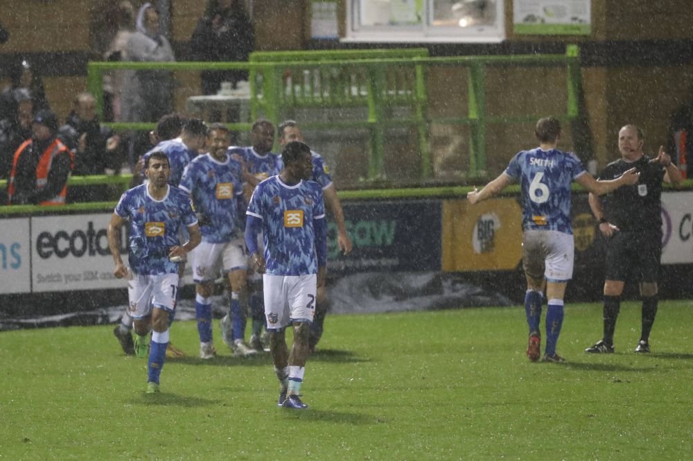 Gol senzațional marcat de un atacant român în prima zi din 2023: echipa sa a învins după reușite în '90+8 și '90+12_3